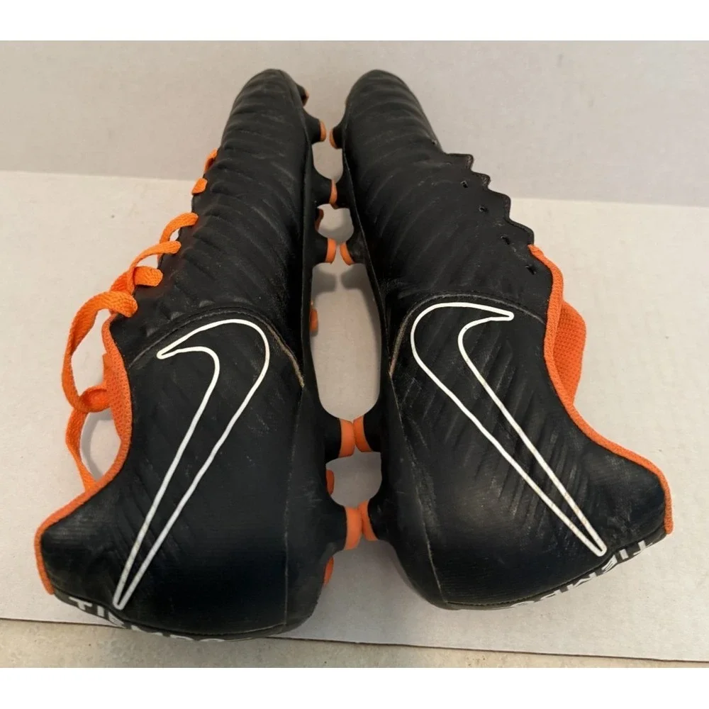 Nike Tiempo Legend Men's 8 Youth Black Running Soccer Cleats‎ Shoes AH7251-080